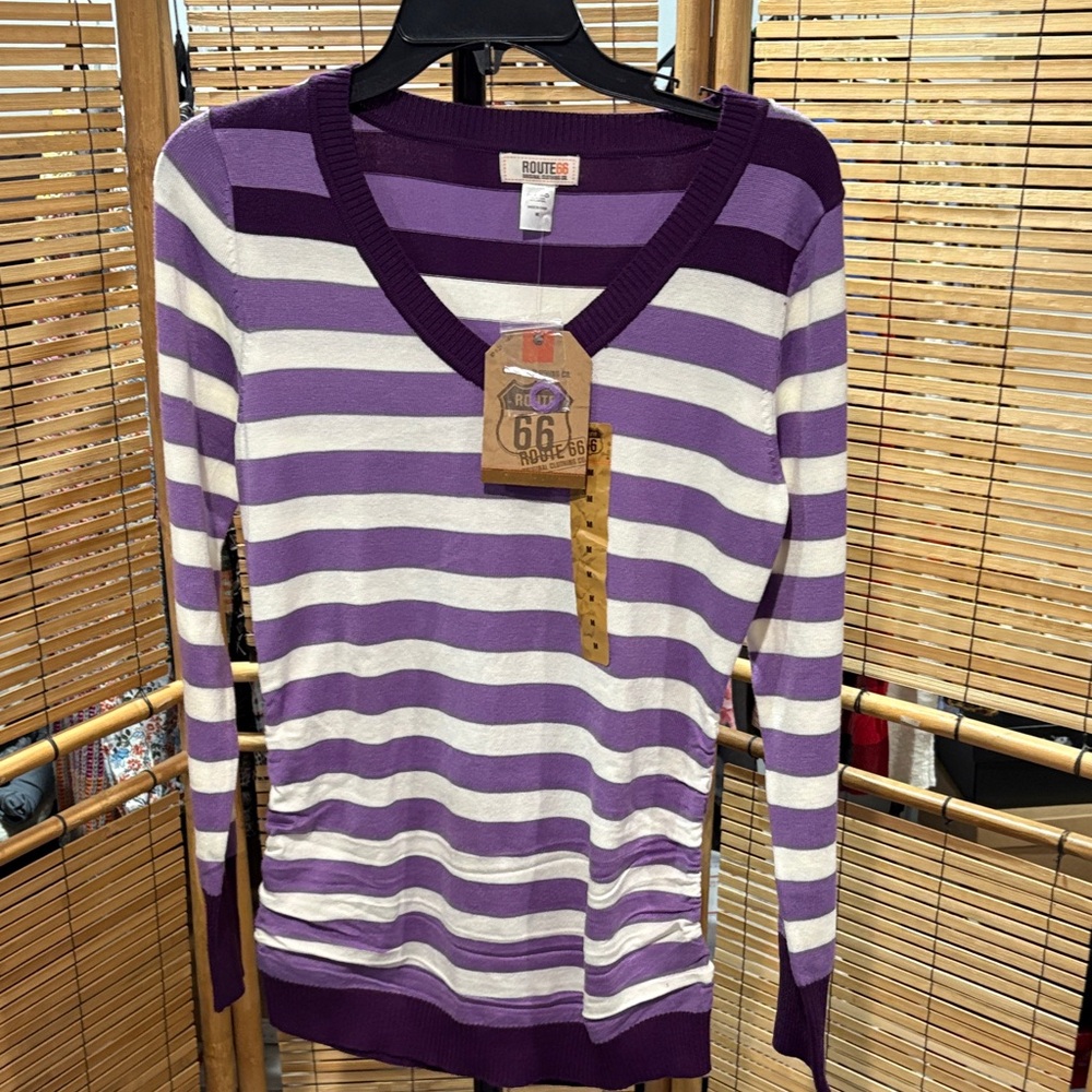 Route 66 Purple and White V-Neck Sweater